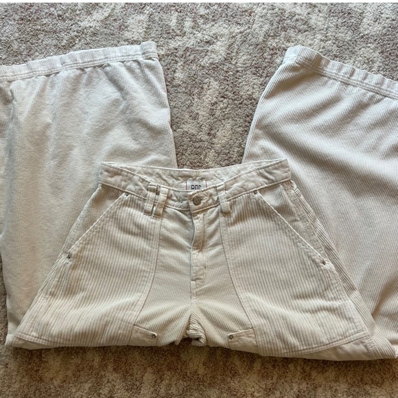 BDG Urban Outfitters Cream Sienne Corduroy Wide Leg Paneled Utility Pants Size 6 - Picture 2 of 8